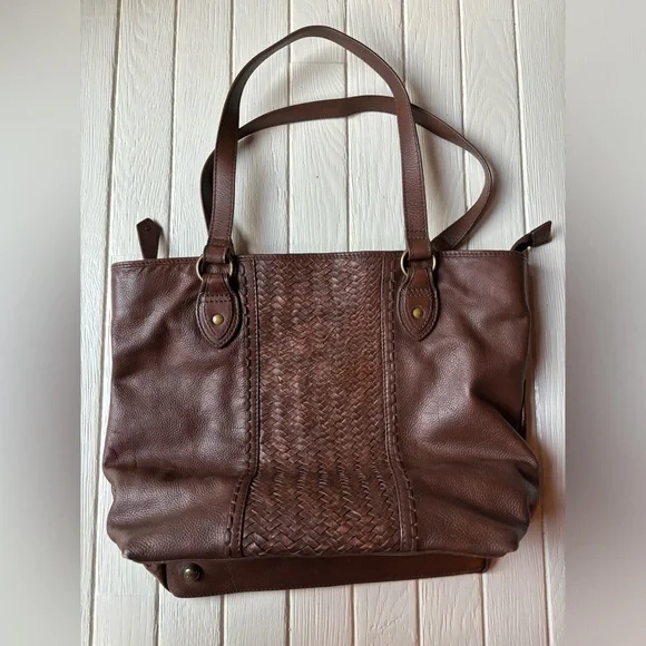 Cleo + Wolf Women's Basketweave Leather Tote Purse Handbag - Picture 3 of 12